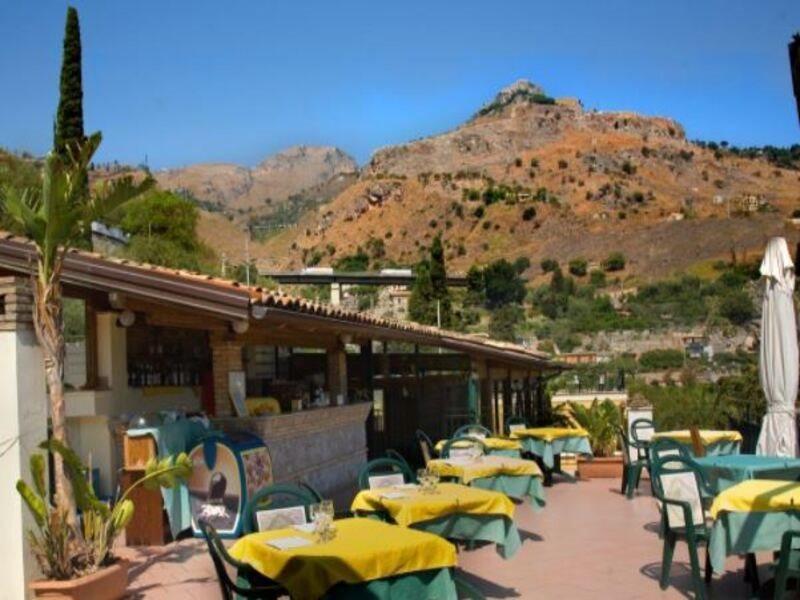Hotel Baia Delle Sirene ตาออร์มินา ภายนอก รูปภาพ