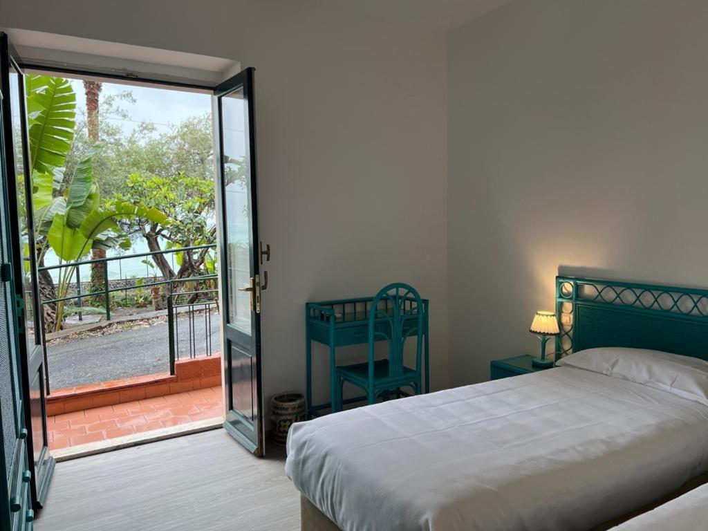 Hotel Baia Delle Sirene ตาออร์มินา ภายนอก รูปภาพ