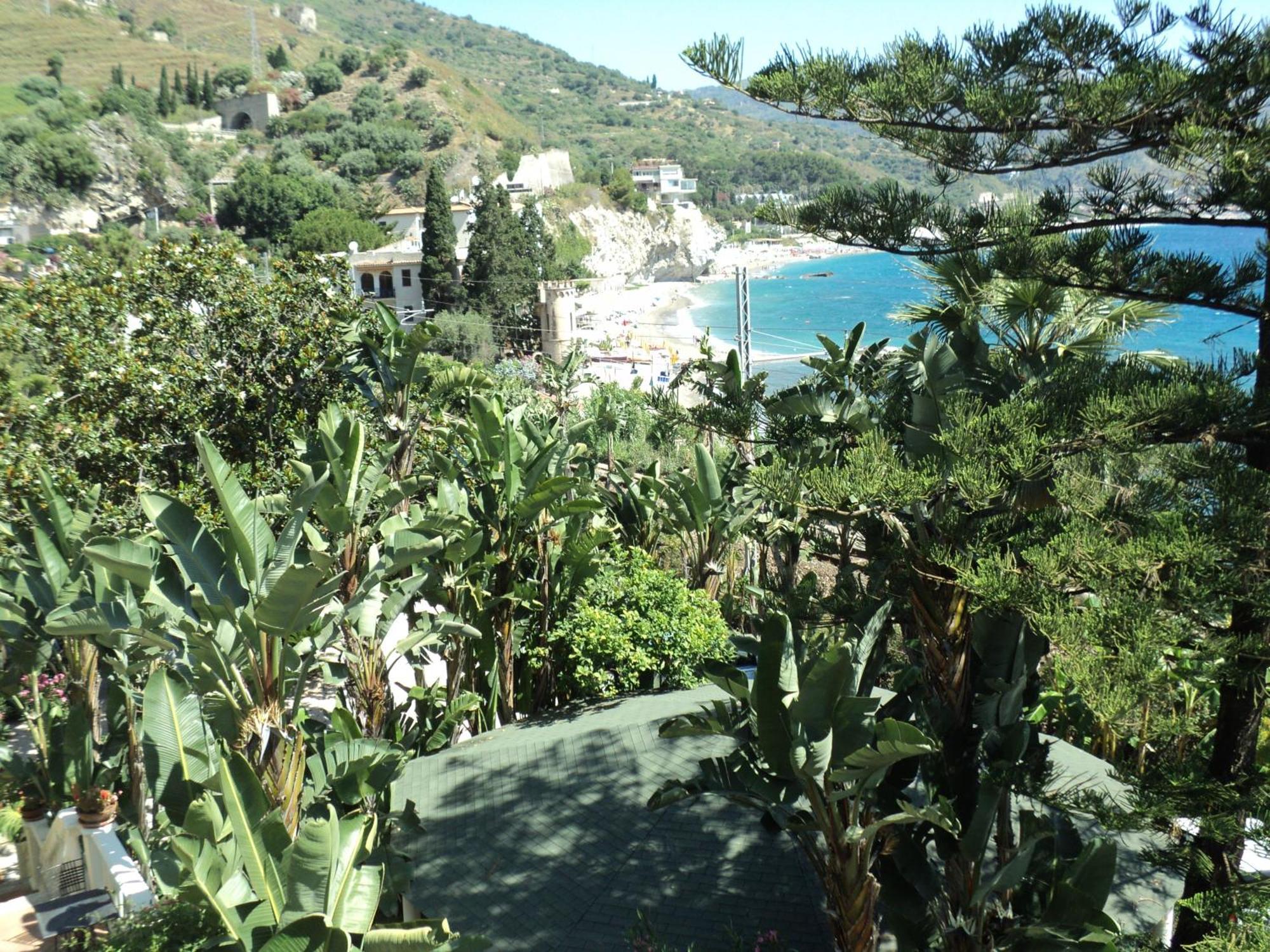Hotel Baia Delle Sirene ตาออร์มินา ภายนอก รูปภาพ