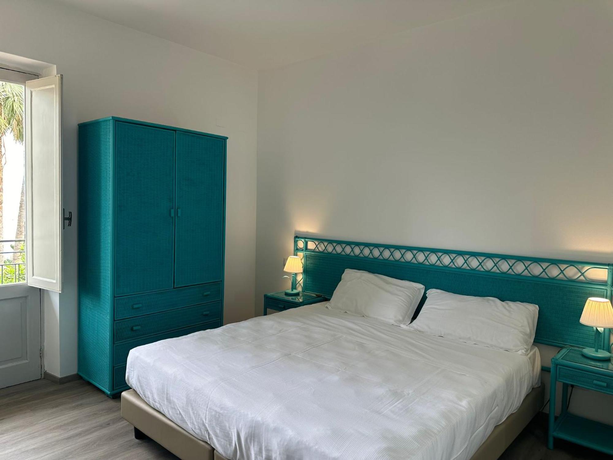 Hotel Baia Delle Sirene ตาออร์มินา ภายนอก รูปภาพ